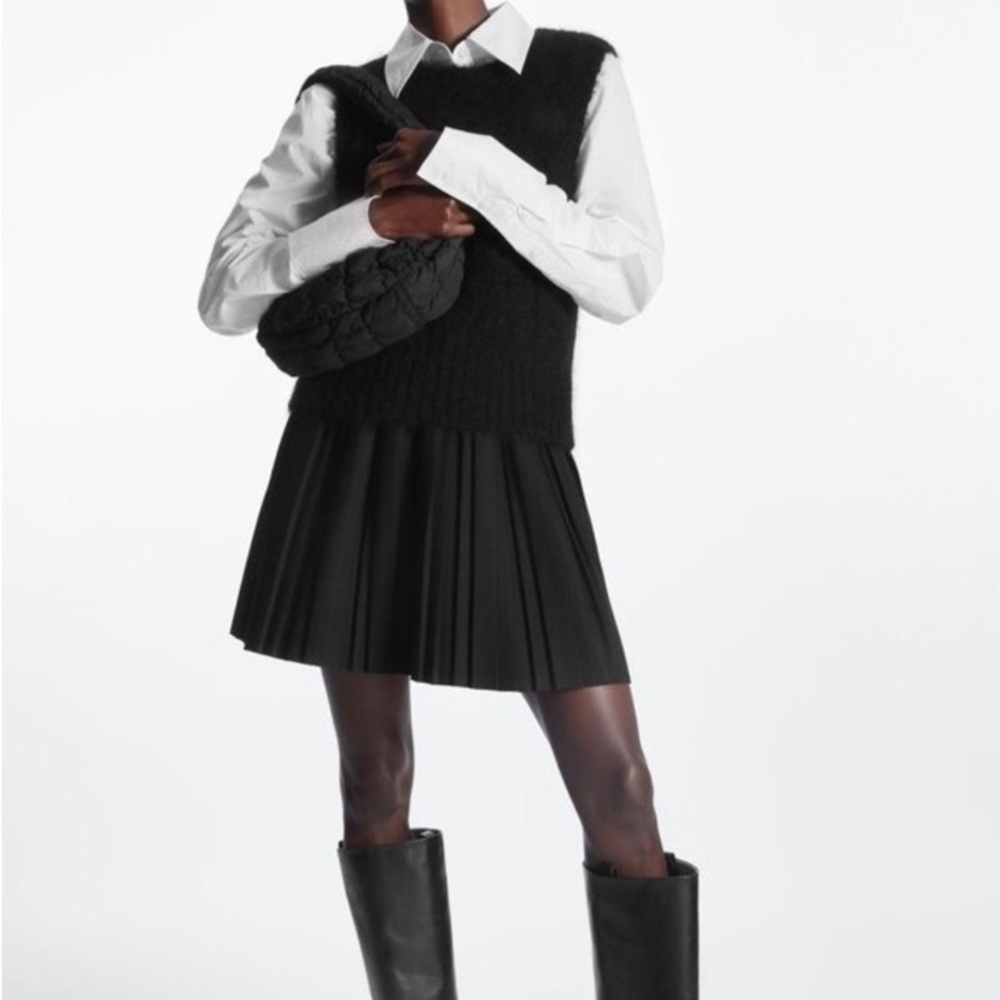COS Black Pleated Skirt